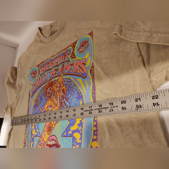 Red Hot Chili Peppers Graphic Tee - Brown - Picture 5 of 7